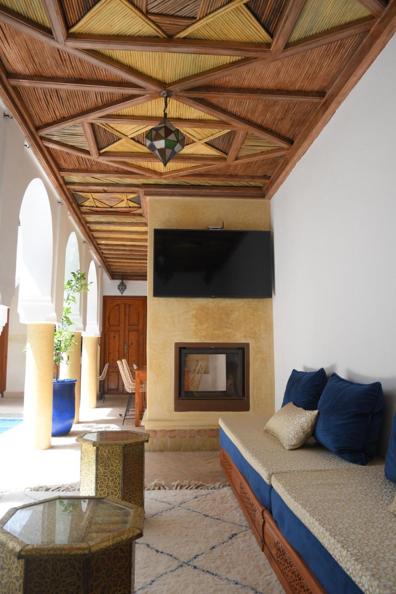 Riad Berenssi Marrakesh Exterior photo